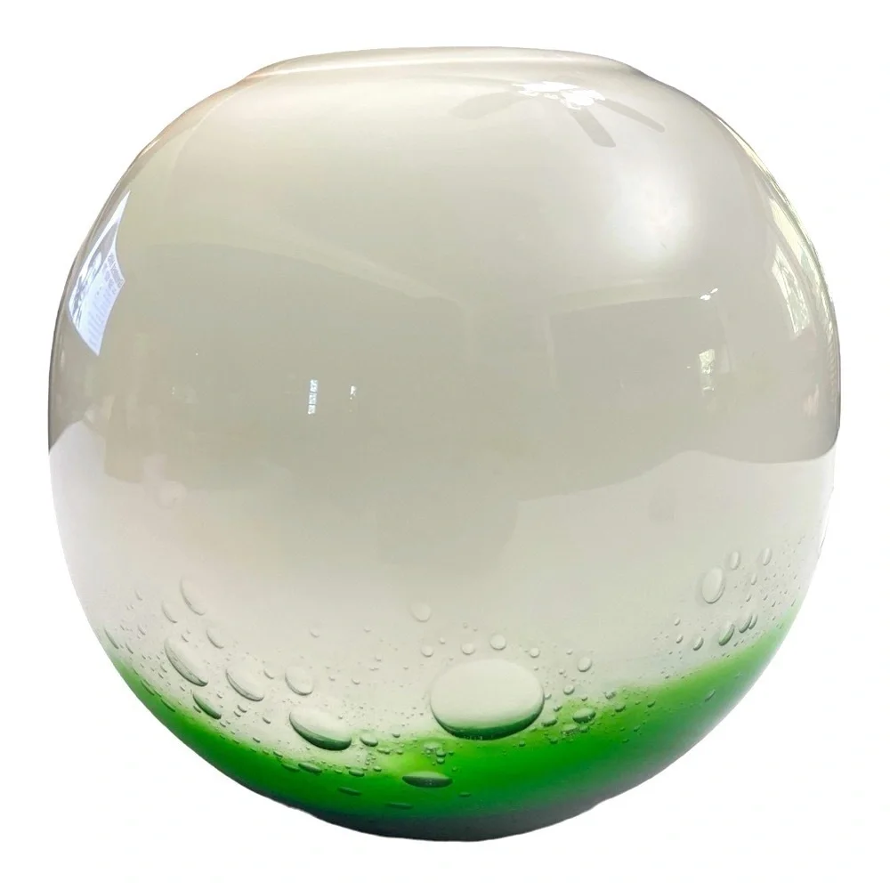 Italian Murano Style Hand Blown Art Glass Round Vase Green White Bubble 7